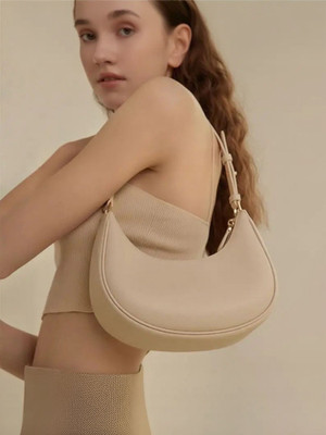 aesthetic Women Beige Shoulder Bag