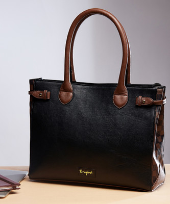 Berrylush Women Black Tote