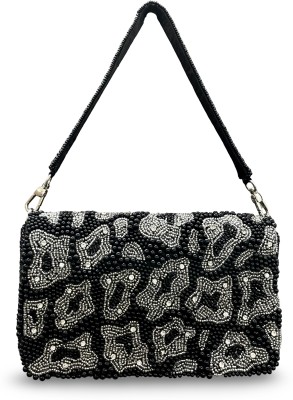 FOUR & SIX Women Black, Silver Hand-held Bag