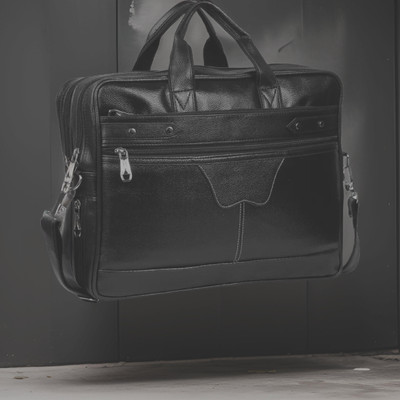 house of common Men & Women Black Messenger Bag