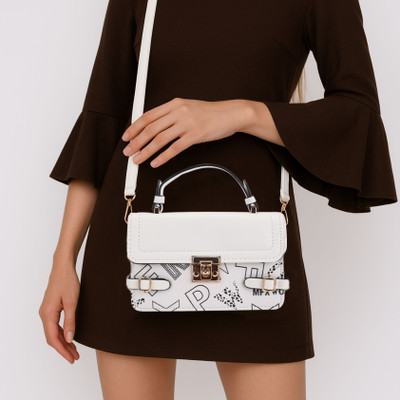 Trendz Firenze Women White Messenger Bag