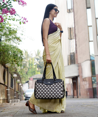 ZOUK Women Black, White Shoulder Bag