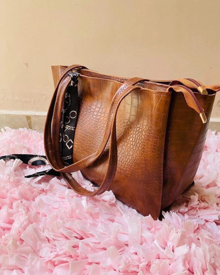 aesthetic Women Tan Tote