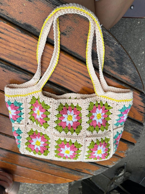 NAWAZNATIVECRAFT Women Multicolor Handbag
