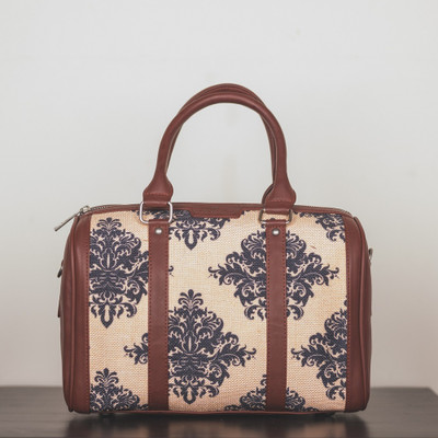 ZOUK Women Pink Handbag
