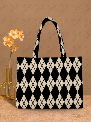 DAQ Women Multicolor Shoulder Bag