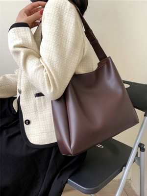 LIZIQI Women Brown Handbag