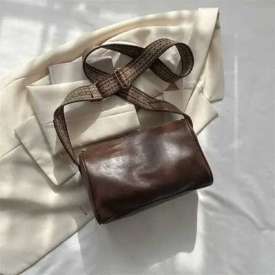 Cleto Brown Sling Bag NIWAD GREEN|Brown Sling Bag New Girls Stylish Purse