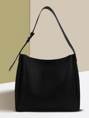Trendycraft Women Black Tote