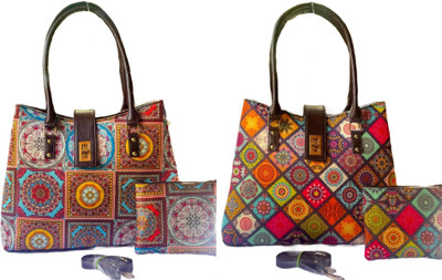 CRAFTWELL Women Multicolor Tote