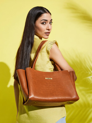 Fargo Women Tan Shoulder Bag