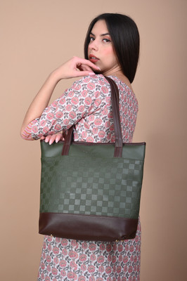 Pramadda Pure Luxury Women Green Tote