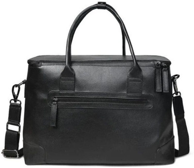 VILL OKSE Women Black Messenger Bag