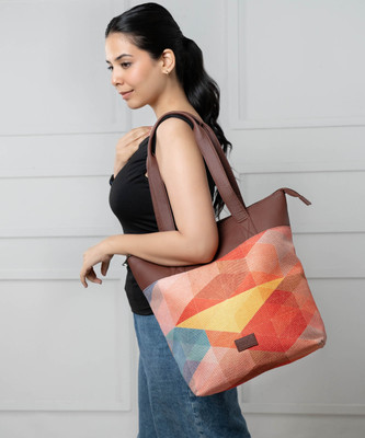 ZOUK Women Multicolor Tote