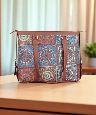 Parisal Women Multicolor Handbag