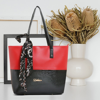 LoveHush Red Shoulder Bag CROCO_TIE_RED