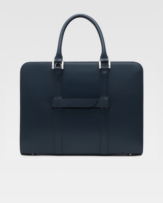 Zaara Men & Women Black Messenger Bag