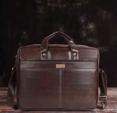 hm traders Men & Women Brown Messenger Bag