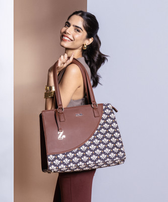 ZOUK Women Black, White Tote