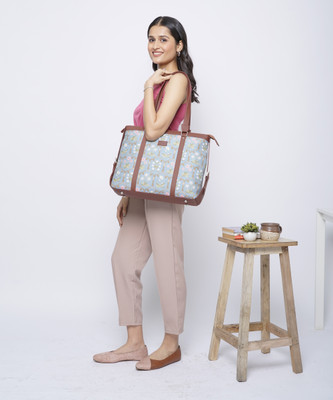 ZOUK Women Blue Shoulder Bag