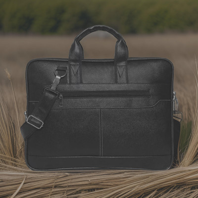 Shivra Men & Women Black Messenger Bag