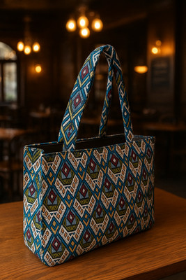 Yatico Women Green Tote