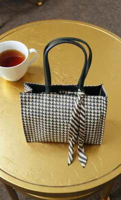 Trend james collection Women Multicolor Tote