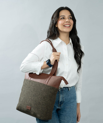 ZOUK Women Black, Brown Tote