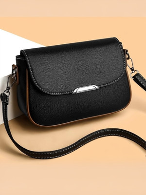 GrabOn Women Black Messenger Bag