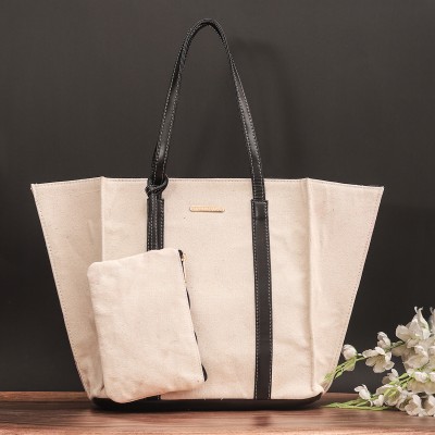 Bagsy Malone Women White, Black Tote