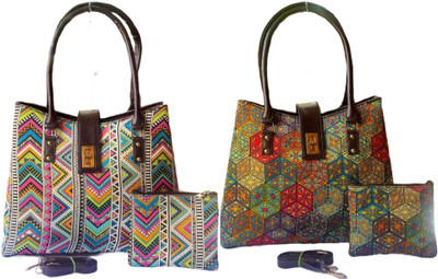 CRAFTWELL Women Multicolor Tote