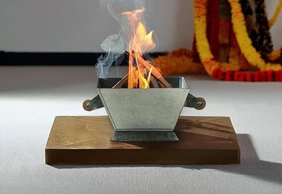 M&V CRAFT PURE HAWAN KUND for Home || Size- 9 in || Iron HAWAN KUND with Wooden Handle.