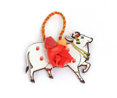 Sainik's Cow Design Thamboolam Set With Pasupu Kumkum Cow Set Combo With Haldi Kumkum