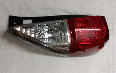 UNO MINDA Halogen Tail-light for Toyota Innova