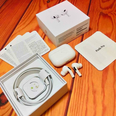 DreamUniversel Gen 2 Ear-pods Enc spatial audio gps name change high quality Bluetooth(White, True Wireless)