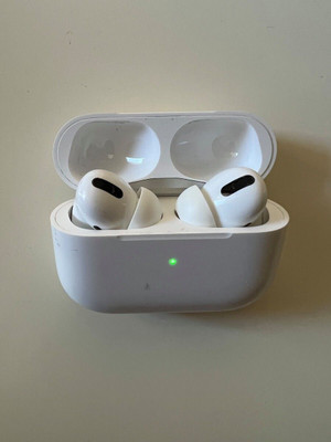RAJIBNEW AERIPODS Pro 25H Play Type-C Fas Charge wornder-1098 Bluetooth Bluetooth(White, In the Ear)