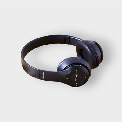 GDS Wireless Charging Headphones with Mic, SD Card Playback_4X Bluetooth & Wired(Black, On the Ear)