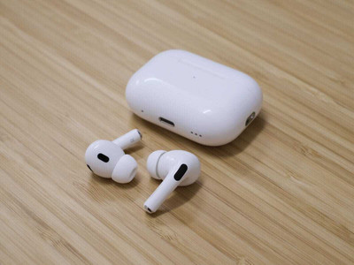 Fixon M19 TWS Earphone Touch Control Mirror Digital Display Wireless Bluetooth 5.199 Bluetooth(White, True Wireless)