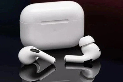 SGM Plus Bass Boost & Smart Touch Bluetooth(White, In the Ear)