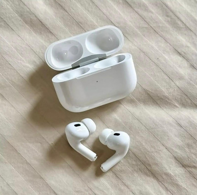 Veronix True Wireless Earbuds With Charging Case and HD Sound and Mic 50 Hr Playback 206 Bluetooth(White, In the Ear)