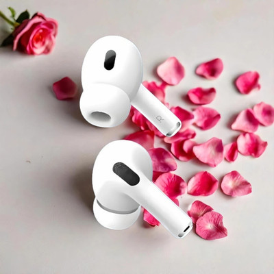 house of common Boost Hi-Fi Bass & Noise Cancel Bluetooth(White, In the Ear)