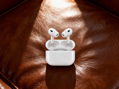 SAAWARIYASALE Wireless Bluetooth Earbuds for Clear Sound & Comfort 6 Bluetooth(White, In the Ear)