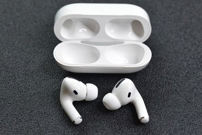 BMJNCJ TWS , WHITE Earbuds Bluetooth with sensor, ANC, Bluetooth 5.3 Bluetooth(White, True Wireless)