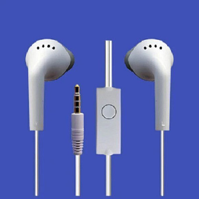 RSTEQ ORIGINAL SMG White Headphone Deep Bass Wired Earphone Wired Gaming(White, In the Ear)
