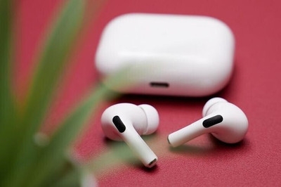 MMTELECOM Eerpods Pro 25H Play Type-C Fas Charge wornder-1052 Bluetooth Bluetooth(White, In the Ear)