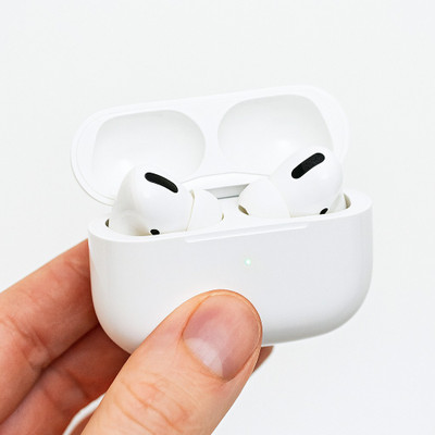 Wingster White TWS Bluetooth Earbuds, True Wireless Headphone F15 Bluetooth Bluetooth(White, In the Ear)