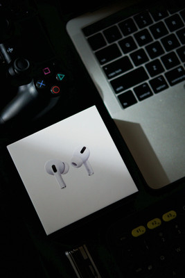 SAIBABA AarPods Pro 2 (2nd generation) with MagSafe Case (USB-C) Bluetooth(White, True Wireless)