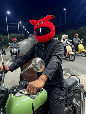V VANTRA Red Helmet Cover for Motorcycle pikachu Helmet Cover for Full Helmet Bike Fairing Kit