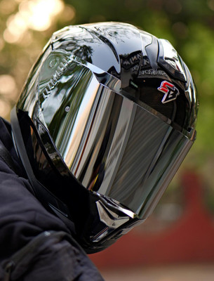 Steelbird Air SBH-57 Fighter F9 ISI/DOT Certified Full Face With Chrome Spoiler Motorbike Helmet(Glossy Black)