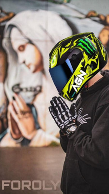 FOROLY AGN Monster with Rainbow Visor ABS Material Unisex Motorbike Helmet(Green)